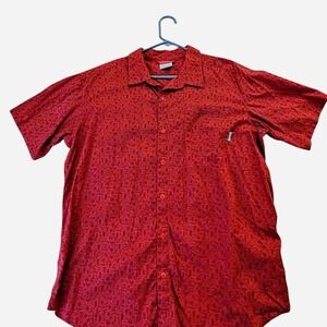 Columbia Short Sleeve Shirt Camping Graphics Red Button Down Men's Size Medium